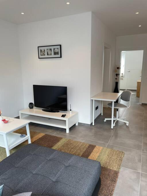 Gemuetliche, Topp Ausgestattete Ferienwohnung Bann Екстериор снимка