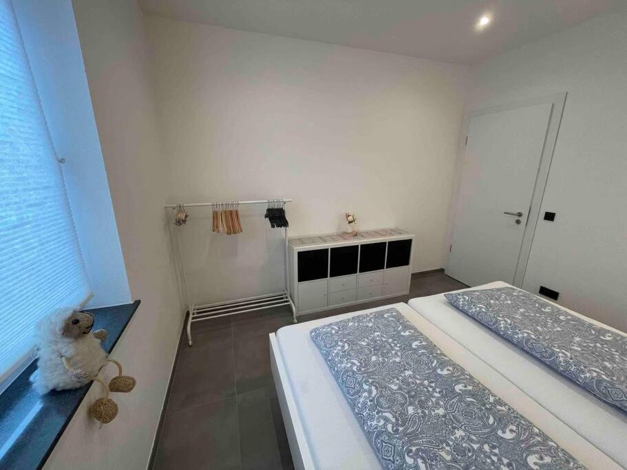 Gemuetliche, Topp Ausgestattete Ferienwohnung Bann Екстериор снимка