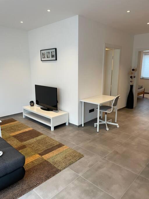 Gemuetliche, Topp Ausgestattete Ferienwohnung Bann Екстериор снимка